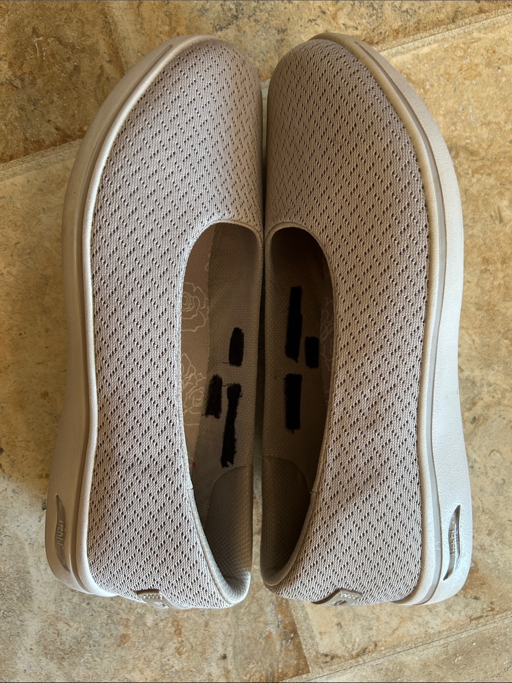 Skechers Slip-on Sneakers/Flats - Picture 7 of 7